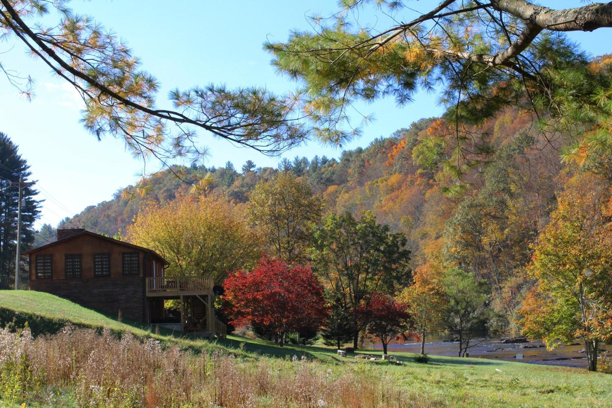 Rivers Edge Villa Jefferson Exterior photo